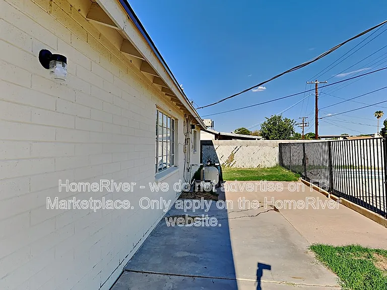 3623 W Luke Ave — Photo 21