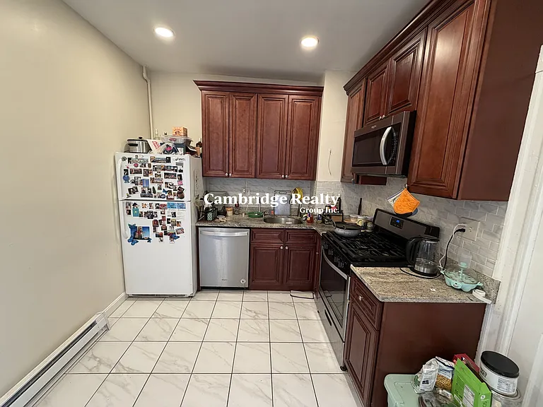 31 Mansfield St #1 — Photo 7