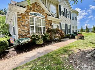 205 Shinnecock Dr, Manalapan, NJ 07726