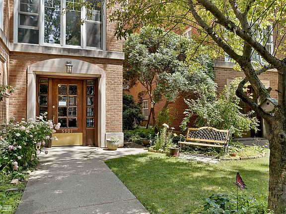 2nd image of 5901 N Kenmore Ave #2