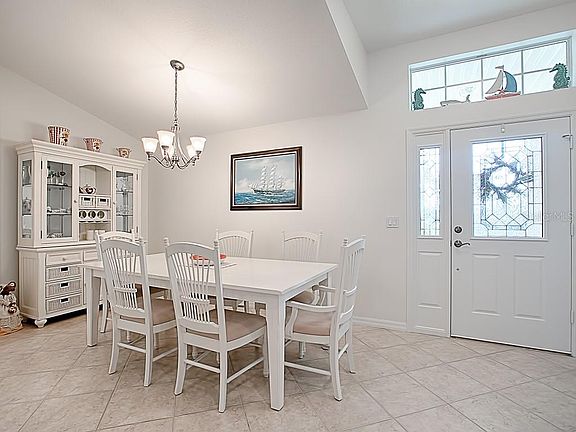 4th image of 5892 Brittania Blvd