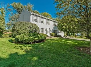 311A N Middletown Rd, Nanuet, NY 10954