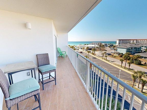 2nd image of 895 Santa Rosa Blvd APT 614