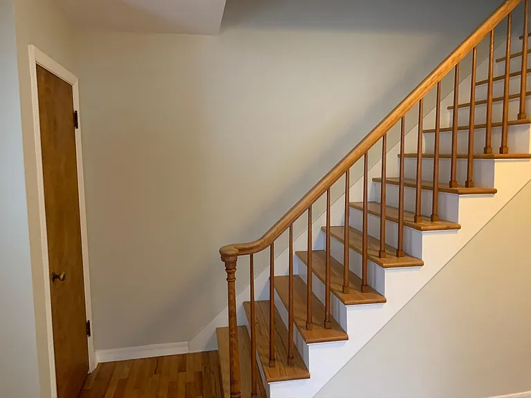 310 W Delaware Ave — Photo 16