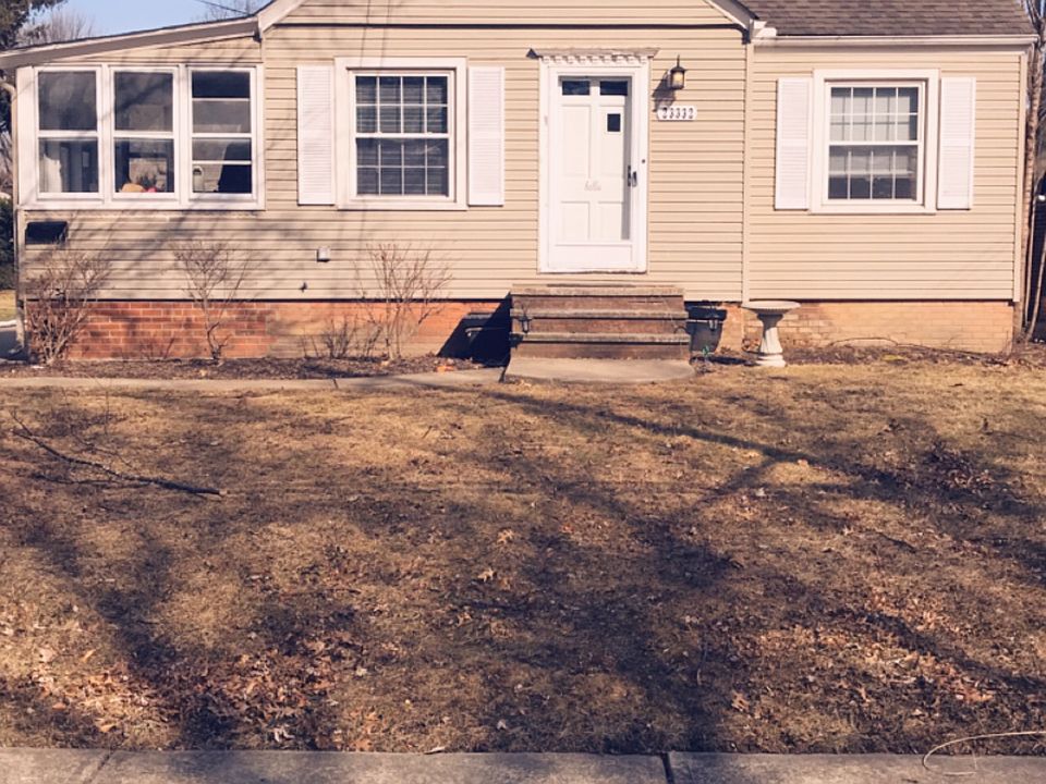 1st image of 23332 Clifford Dr