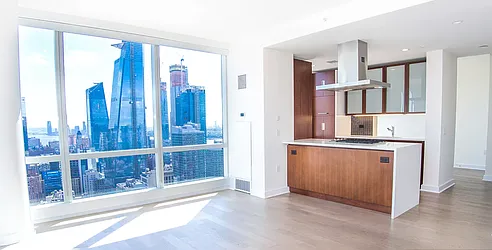 Rented by Square Realty Global Inc