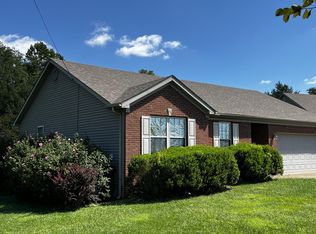 121 Apple Tree Ct, Frankfort, KY 40601