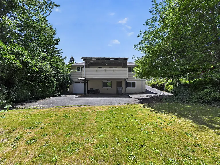 9325 Northlake Dr SW — Photo 32