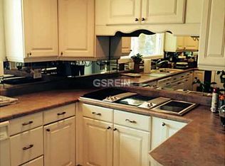 1520 Haring Rd, Metairie, LA 70001