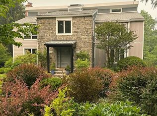 609 Robinson Ln, Haverford, PA