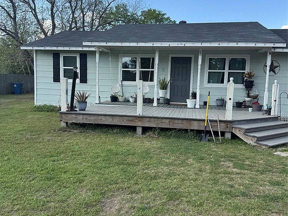 2nd image of 632 Sharon St