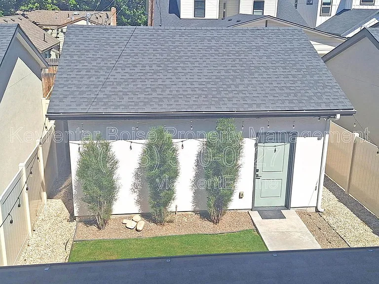 1508 S Oakland Ave — Photo 19