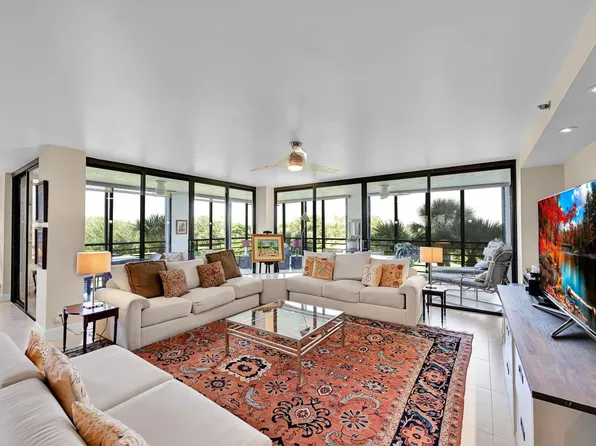 7578 Regency Lake Drive #402, Boca Raton, FL 33433