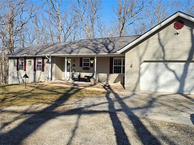 9 Nottingham Ct, Lake Sherwood, MO, 63357