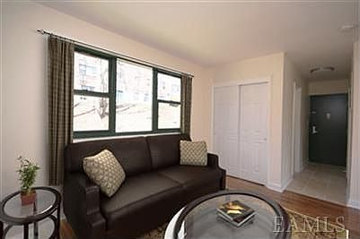 2nd image of 200 Beacon Hill Dr APT 11G1