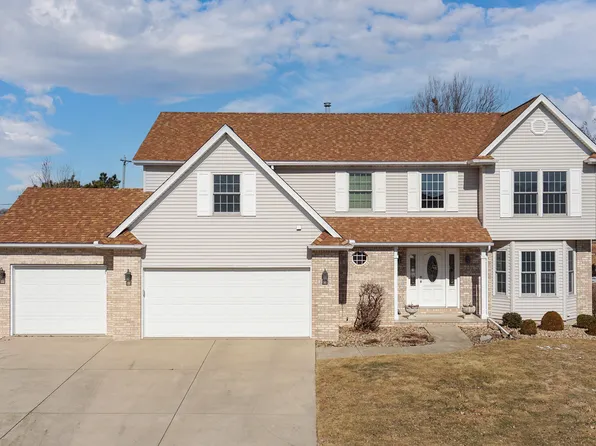 1006 Ironwood Cc Dr, Normal, IL 61761