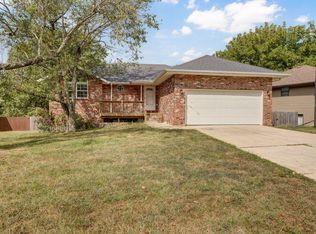 2823 N Washington Avenue, Springfield, MO 65803