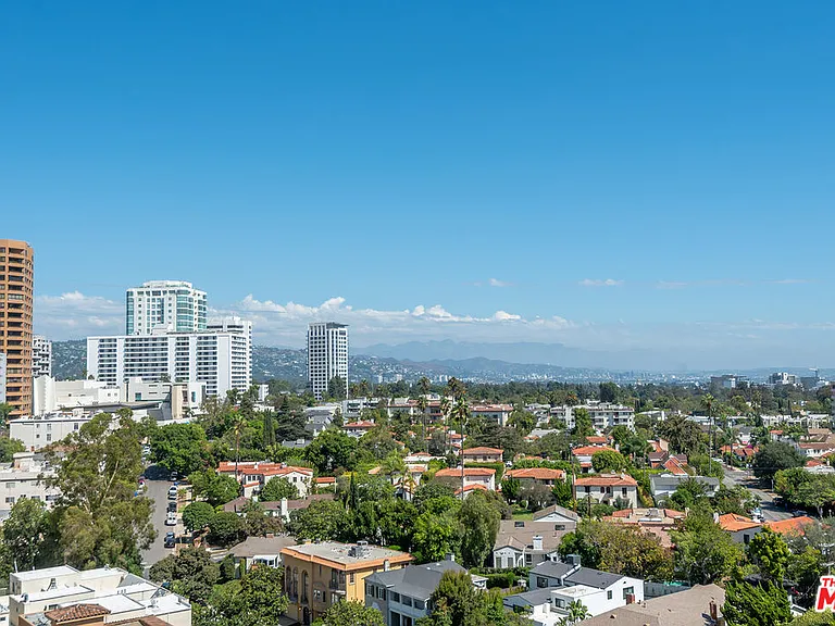10550 Wilshire Blvd #1204 — Photo 28