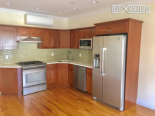 Rented by Citi Habitats | media 21