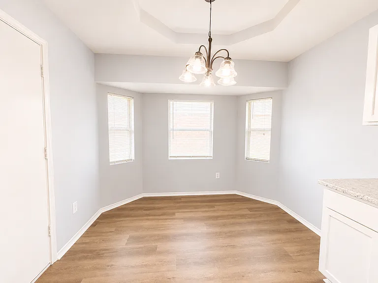 3012 Viewcrest Dr — Photo 6