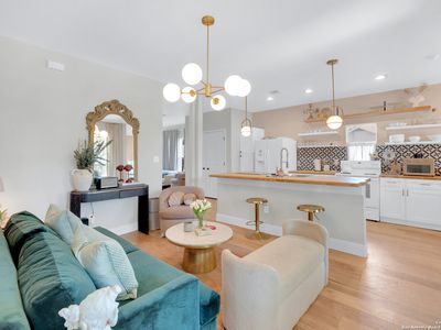 902 Bailey, San Antonio, TX, 78210