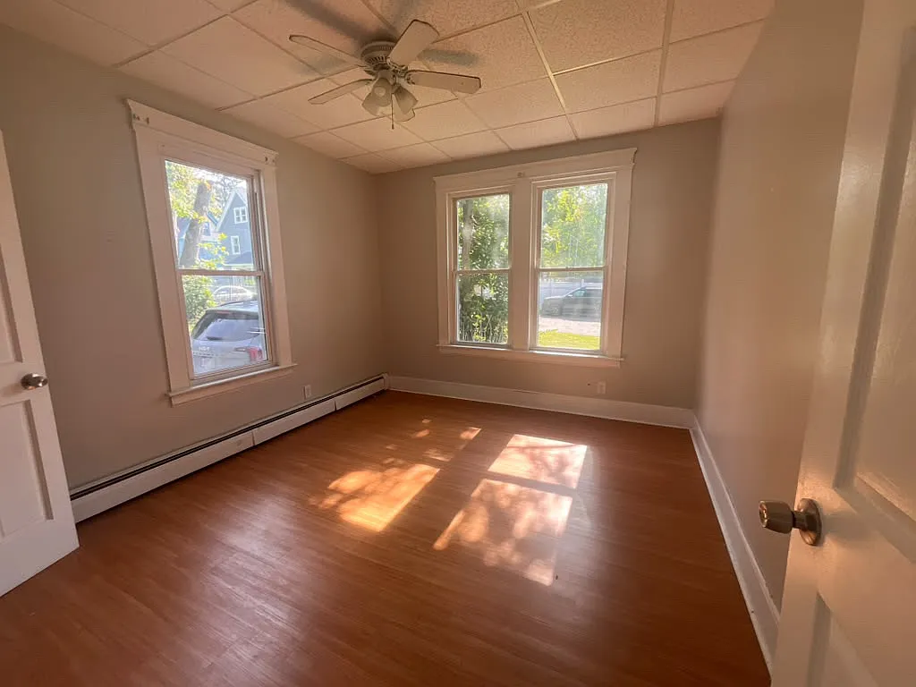 1 bed, $1,250 — Photo 4