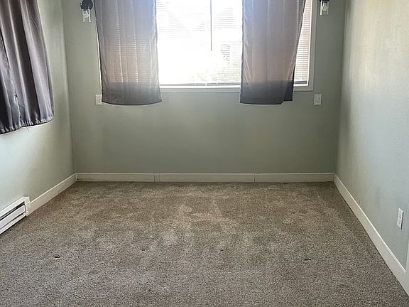 5th image of 1109 E 25th St