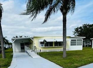 6 Castilla Ln, Pt Saint Lucie, FL 34952