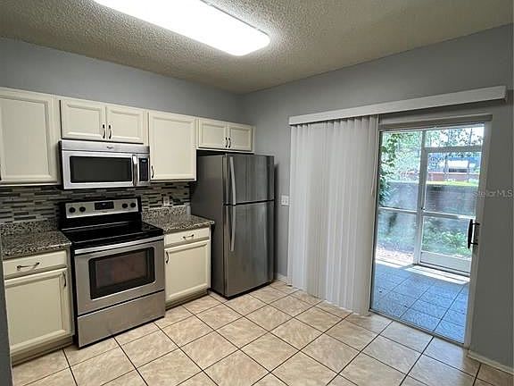 3rd image of 12488 Berkeley Square Dr