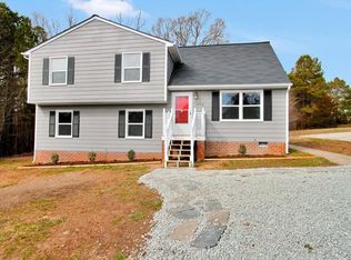 3236 Fielding Rd, South Chesterfield, VA 23834