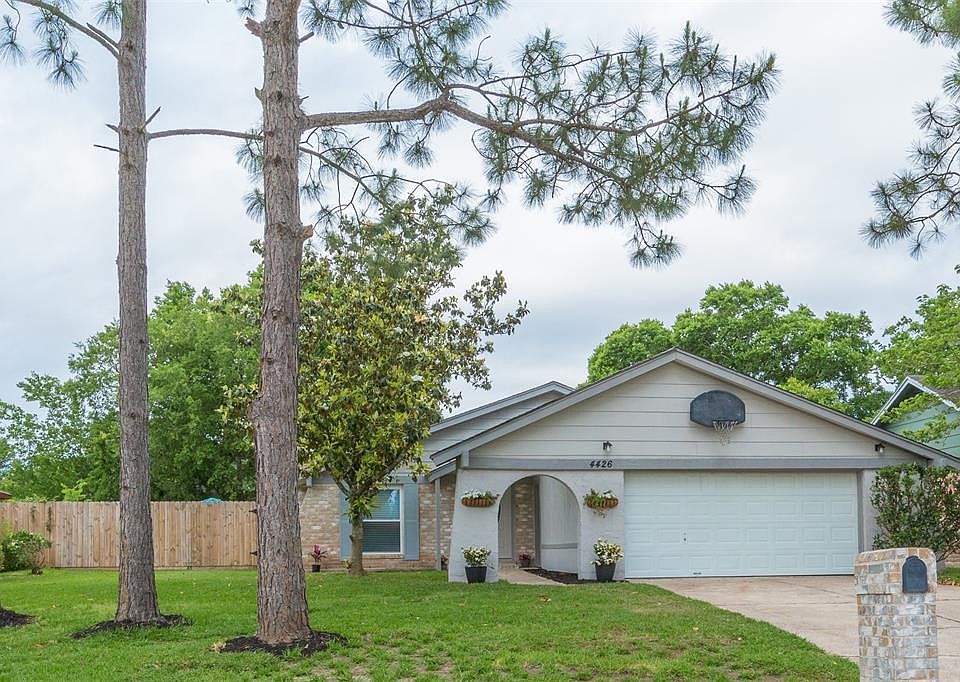 1st image of 4426 Peridot Ln