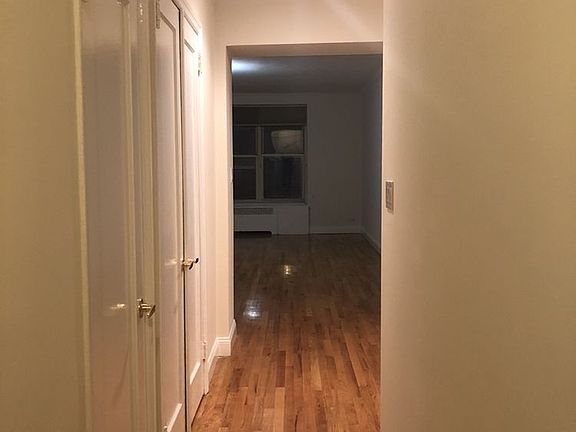 3rd image of 330 E 58th St APT 4G