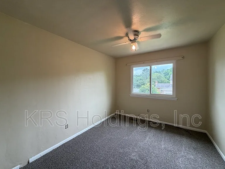 4101 Holly Cove Dr — Photo 10