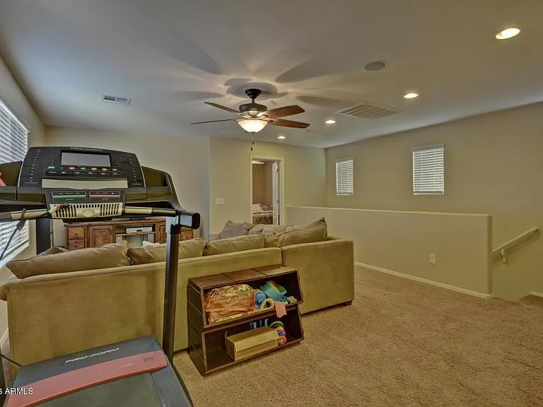 2065 S Martingale Rd — Photo 11