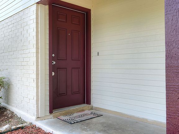 4th image of 9571 Valley Dale St
