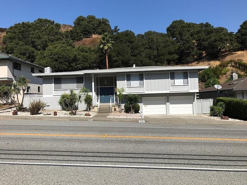 1st image of 3134 Brittan Ave