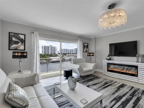 2900 NE 30th Street #K-5, Fort Lauderdale, FL 33306