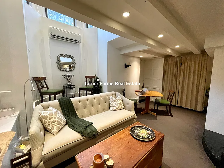 113 Beacon St #B — Photo 15
