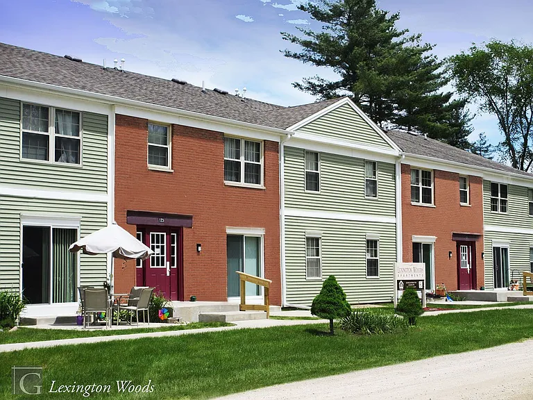 121 South St #121-123 — Photo 1