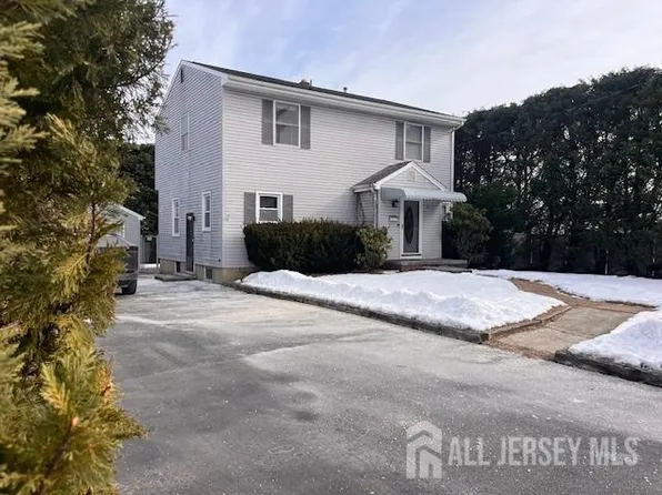 12 Burlew Pl, Parlin, NJ 08859