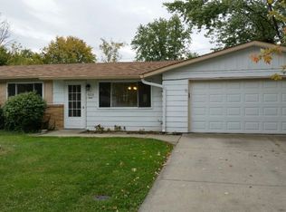 9211 E Shenandoah Dr, Indianapolis, IN 46229