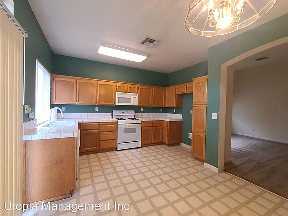 2nd image of 9231 Deddington Way