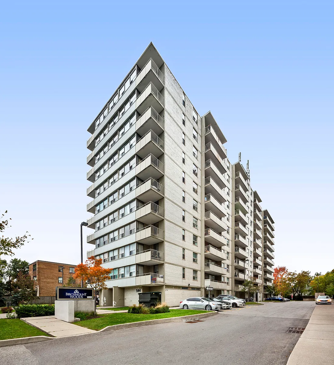 Building Photo - 544 Birchmount Rd
