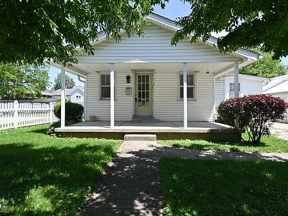 2nd image of 118 N 8th St