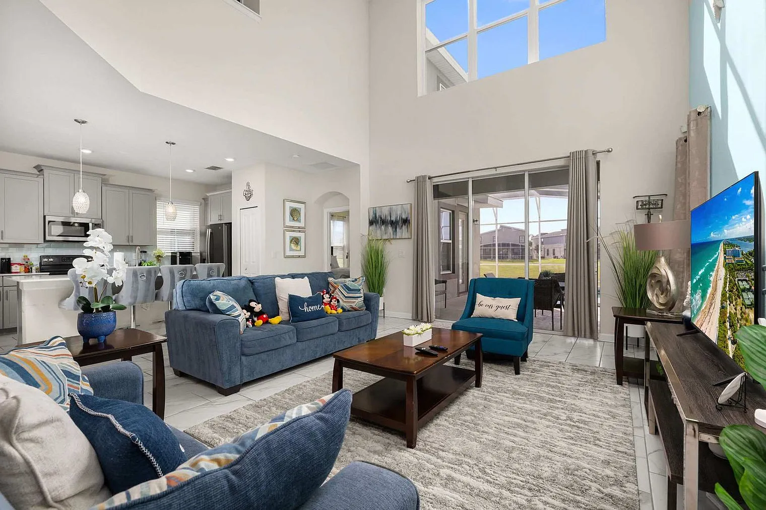 5 bed, 5.0 bath, 3078 sqft, $6,734 — Photo 1