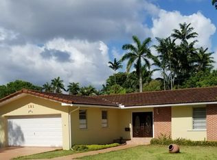 121 Navarre Dr, Miami Springs, FL 33166