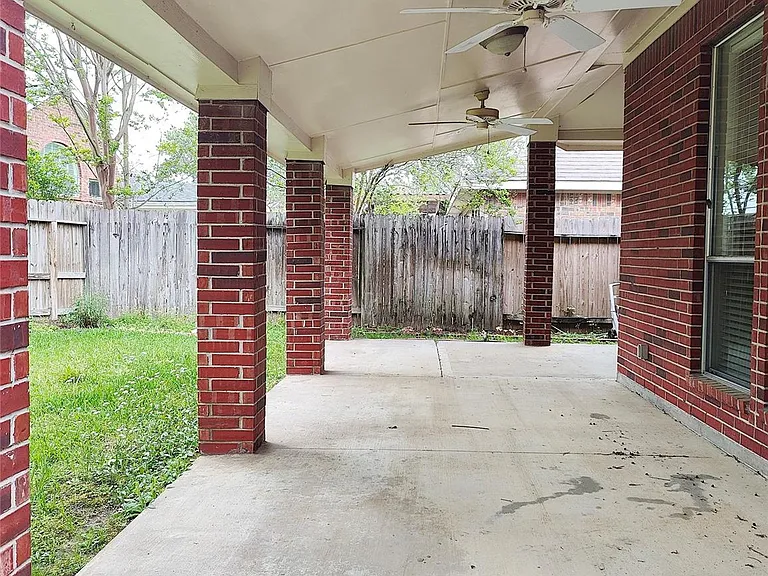 7127 Bristol Ridge Dr — Photo 4