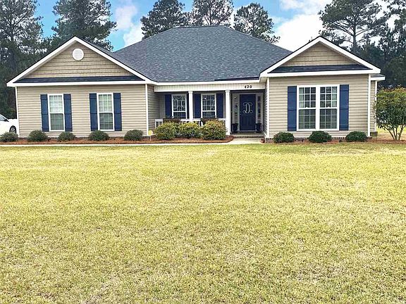 3rd image of 420 Small Pond Ln