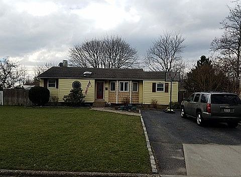 1st image of 2912 Watch Hill Ave