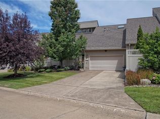 11309 Saint Andrews Way UNIT 2, Painesville, OH 44077